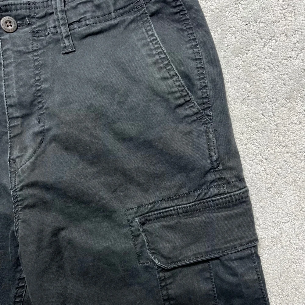 American Eagle Slim Lived-In Cargo Pants Mens 33x32 Black Faded Cotton Flex - Picture 4 of 14